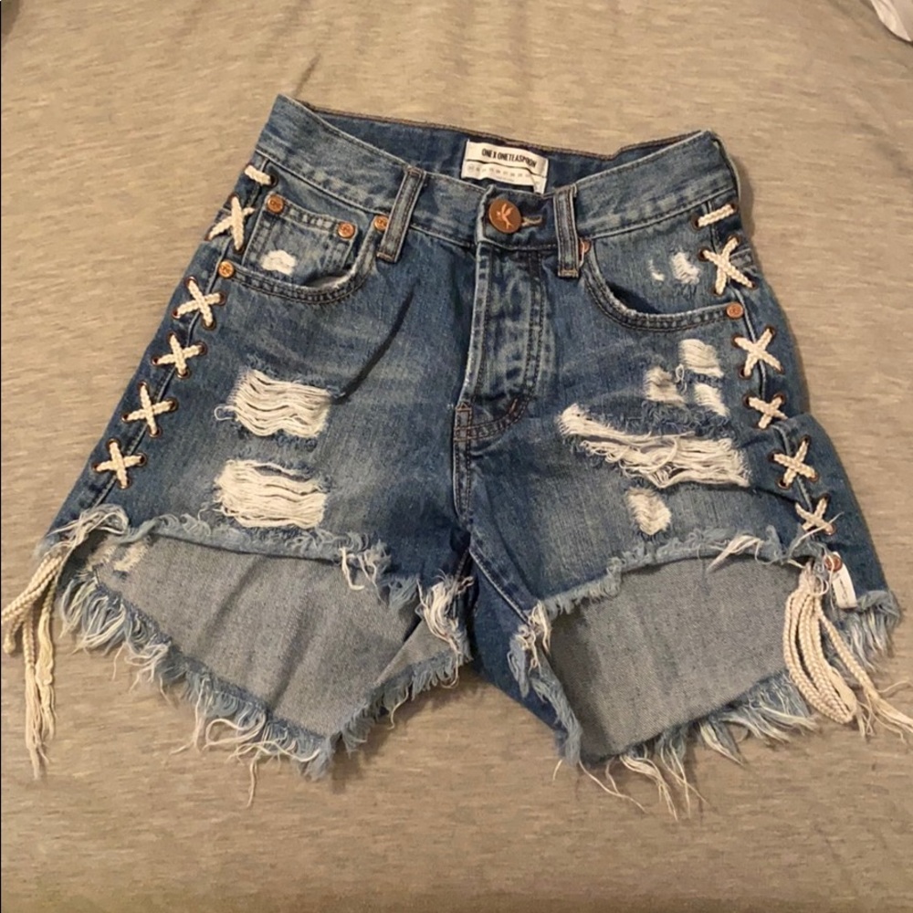 One teaspoon shorts